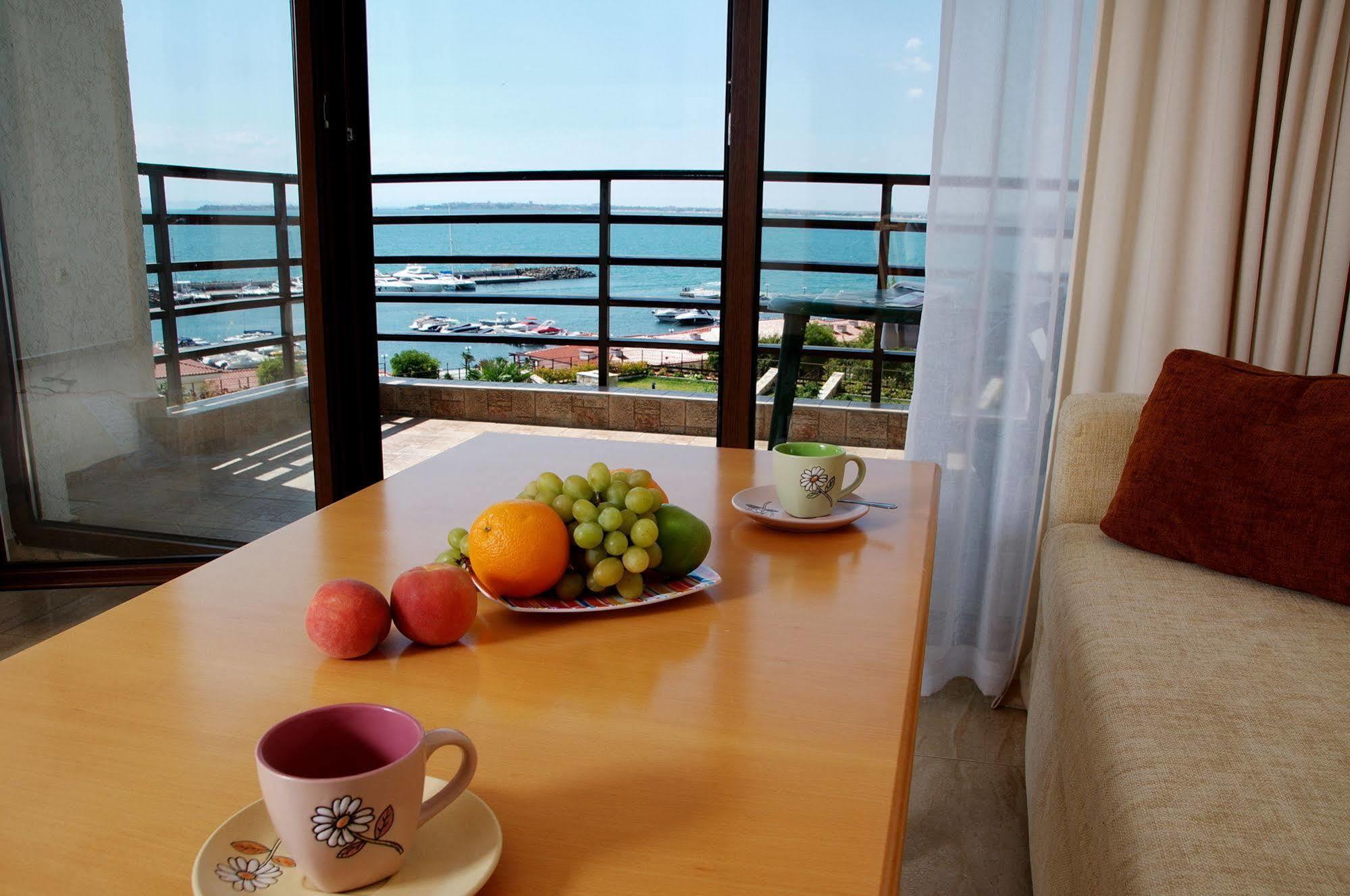 Diamond Apartments Sveti Vlas Luaran gambar