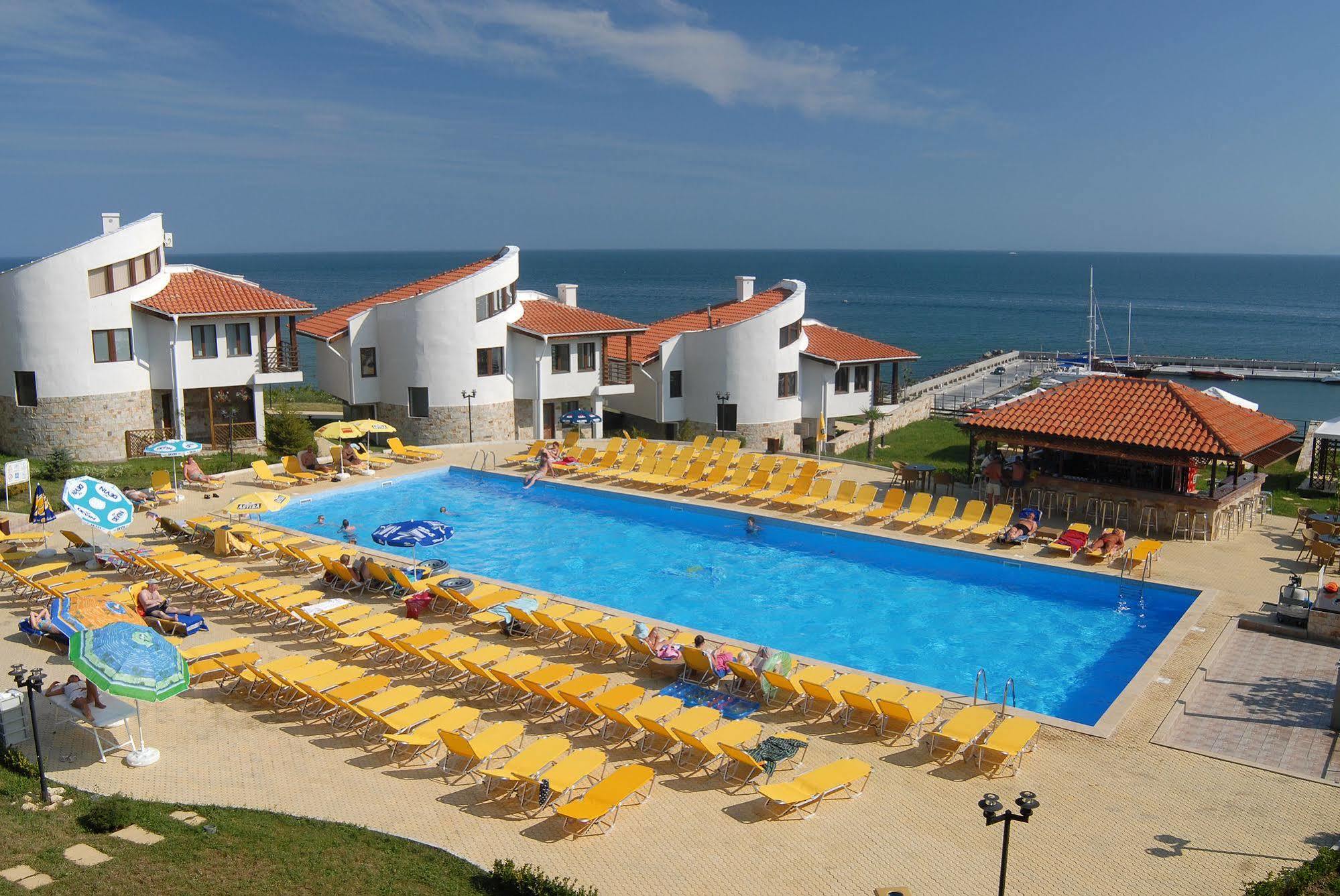Diamond Apartments Sveti Vlas Luaran gambar