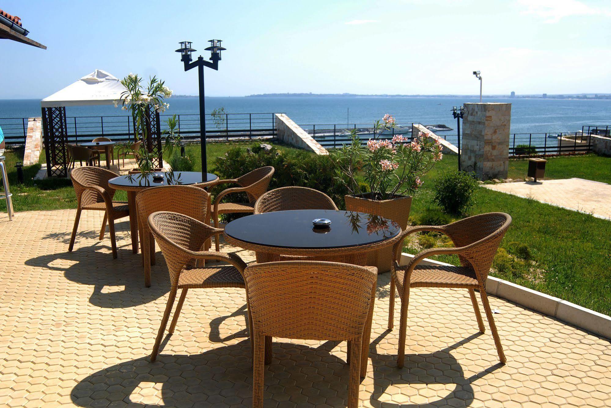 Diamond Apartments Sveti Vlas Luaran gambar